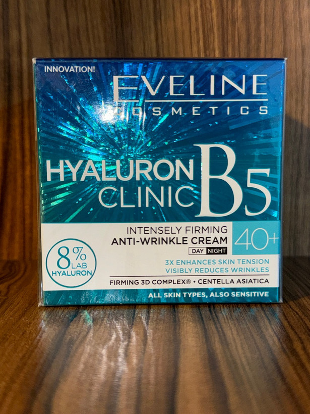کرم ابرسان قوی هیالورونیک اسید اولاین 40+مدلHYALURON CLINIC B5 ا EVELINE HYALURON